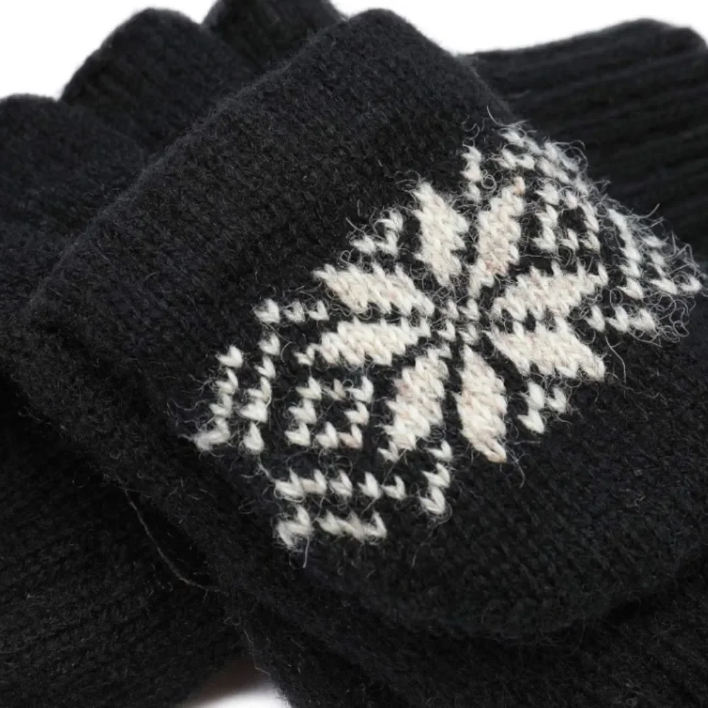 Thinsulate Thermal Insulation Fingerless Wool Mittens In Black